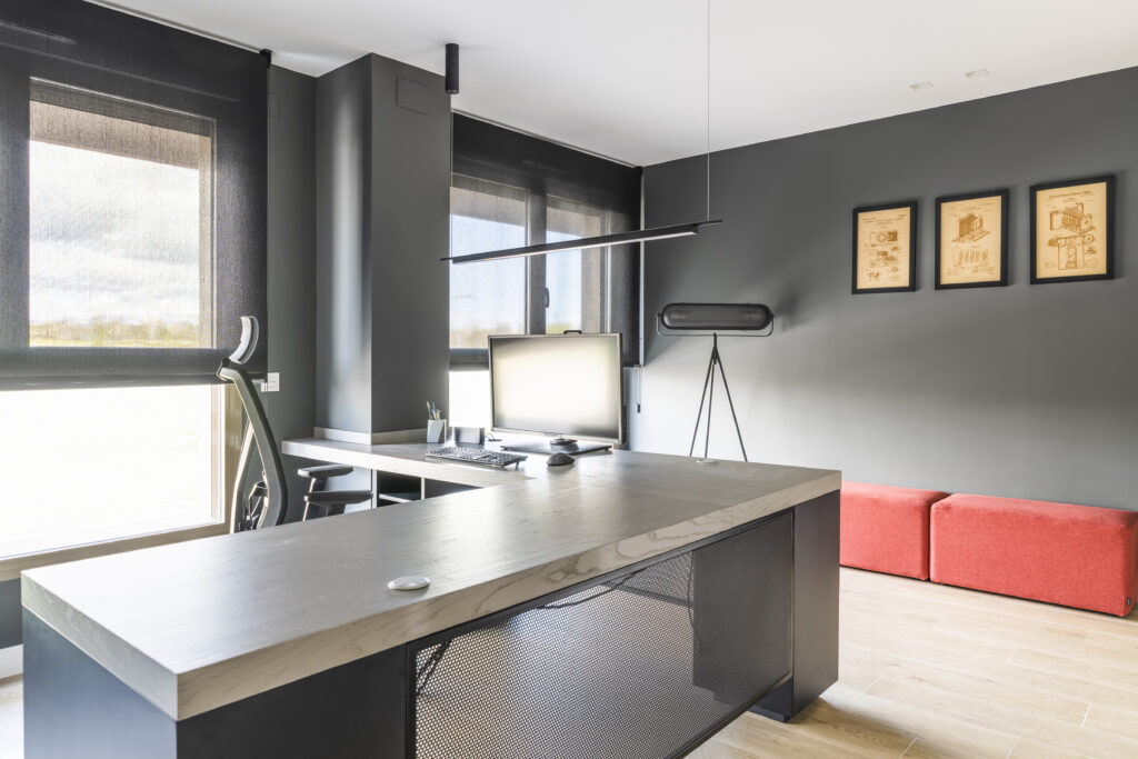 Muebles de oficina a medida con acabados innovadores, Proyecto Bulevar.